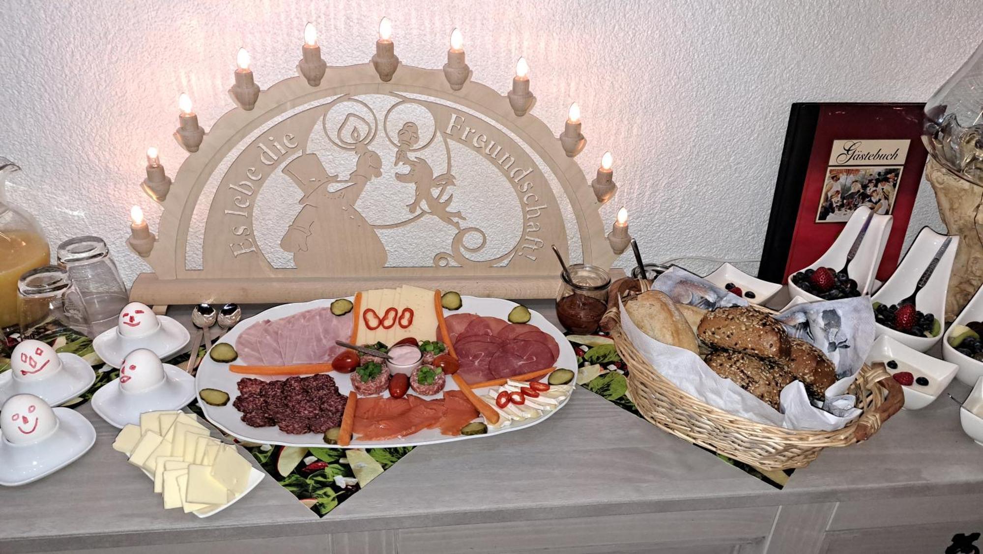 Ferienwohnung Aronia Garten كورورت اوبرويسنثا المظهر الخارجي الصورة