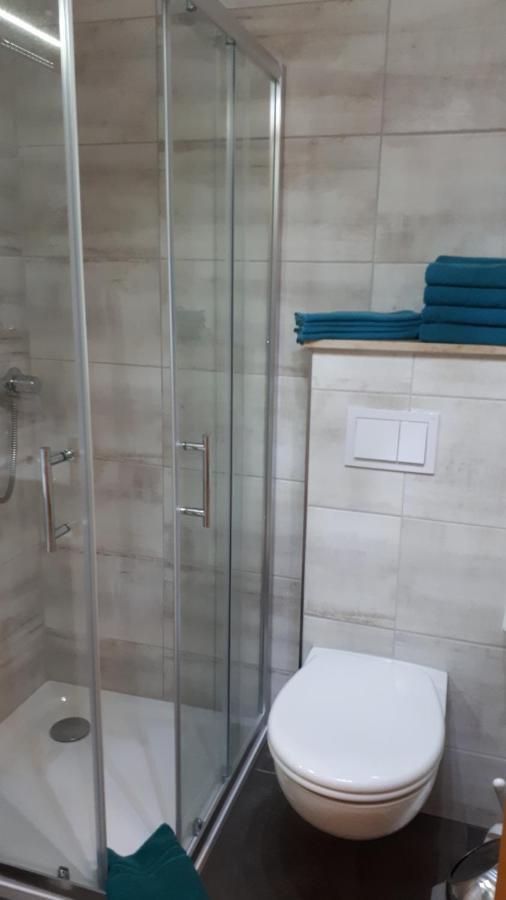 Ferienwohnung Aronia Garten كورورت اوبرويسنثا المظهر الخارجي الصورة